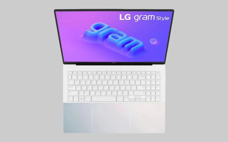 LG Gram Style 16